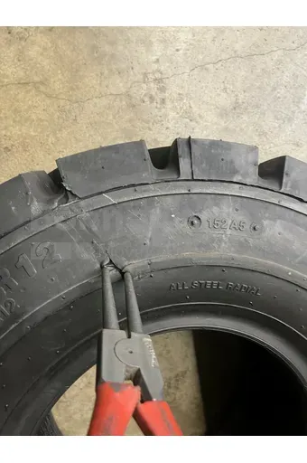 REIFEN 250 / 75 R 12