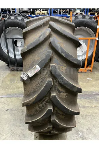 REIFEN 580 / 70 R 38