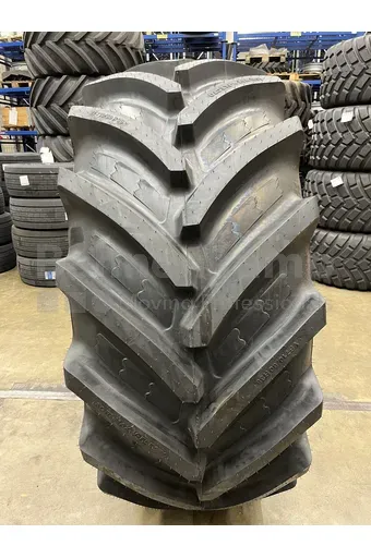REIFEN VF 710 / 60 R 38 NRO