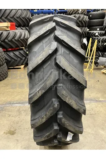 REIFEN 520 / 85 R 38
