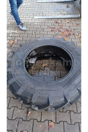 REIFEN 380 / 85 R 28