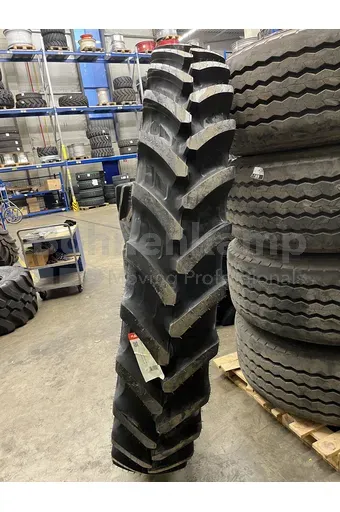 REIFEN VF 320 / 105 R 54