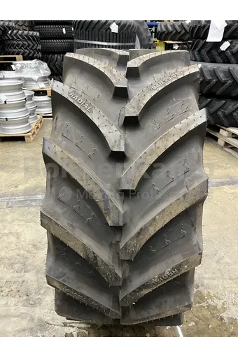 REIFEN 540 / 65 R 28