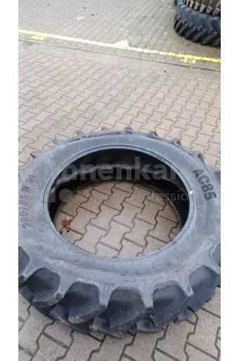 REIFEN 380 / 85 R 34