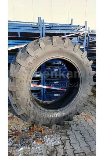 REIFEN 620 / 70 R 42