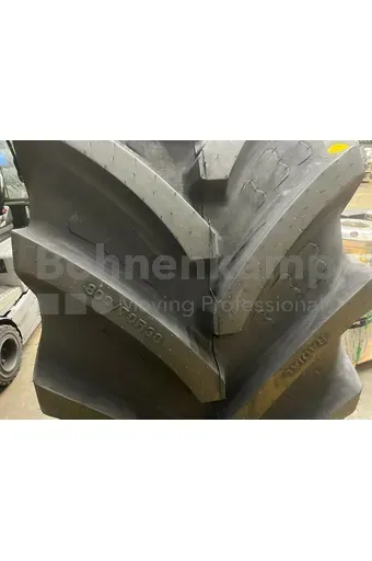 REIFEN 800 / 70 R 38