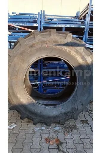 REIFEN 710 / 70 R 38