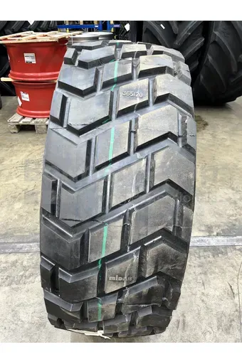 REIFEN 445 / 65 R 22.5