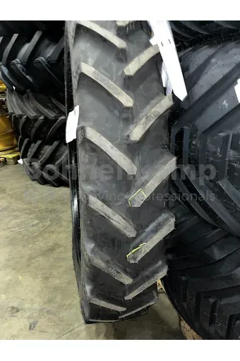 REIFEN 300 / 95 R 46