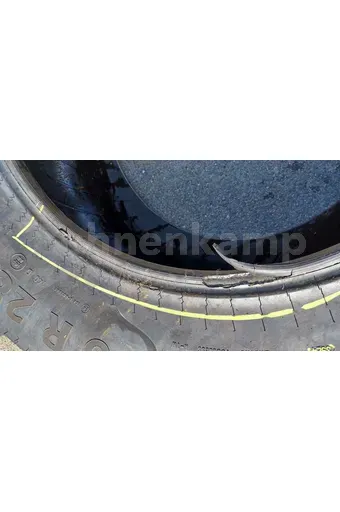 REIFEN 480 / 70 R 28