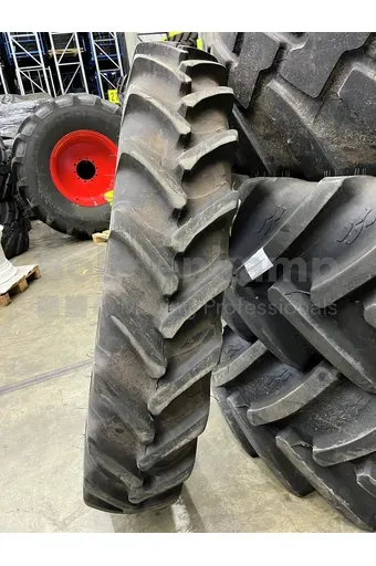 REIFEN 320 / 90 R 46