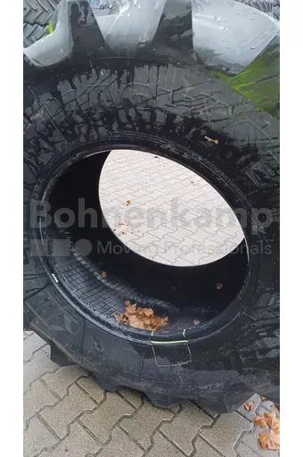 REIFEN 600 / 70 R 30