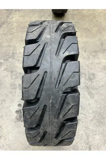 REIFEN 6.50 - 10 / 5.00 F